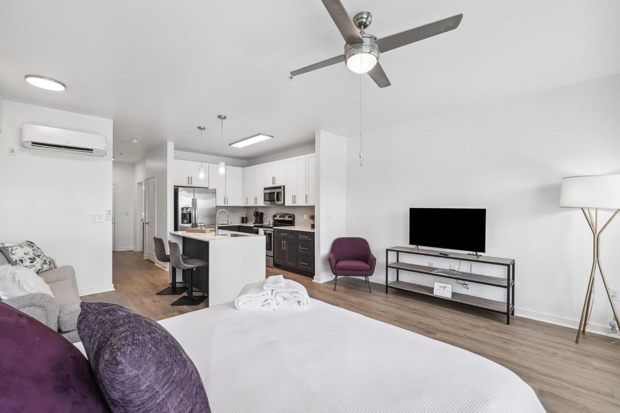 Premium Apartments And Studios At Midtown 205 In Charlotte Exterior photo